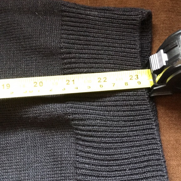 Cobmex Black Youth V Neck VestSweater  Size Youth  X Large - Picture 7 of 10